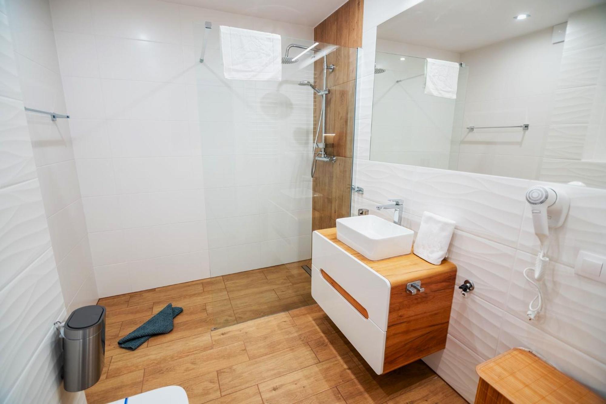 Swierkowy 12 Apartament *